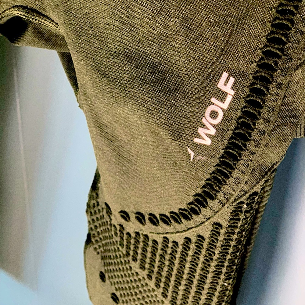 Squat Wold Brand: Worn twice, in excellent condition.